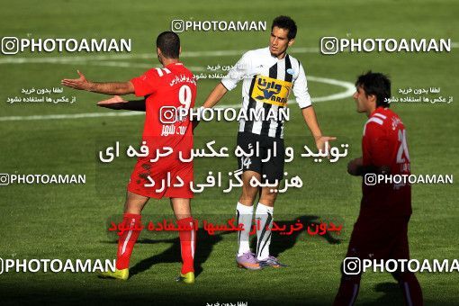 1167486, Tehran, Iran, لیگ برتر فوتبال ایران، Persian Gulf Cup، Week 19، Second Leg، Persepolis 1 v 4 Saba Qom on 2010/12/19 at Azadi Stadium
