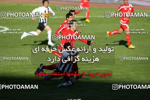 1167318, Tehran, Iran, لیگ برتر فوتبال ایران، Persian Gulf Cup، Week 19، Second Leg، Persepolis 1 v 4 Saba Qom on 2010/12/19 at Azadi Stadium