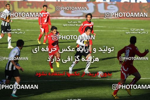 1167431, Tehran, Iran, لیگ برتر فوتبال ایران، Persian Gulf Cup، Week 19، Second Leg، Persepolis 1 v 4 Saba Qom on 2010/12/19 at Azadi Stadium