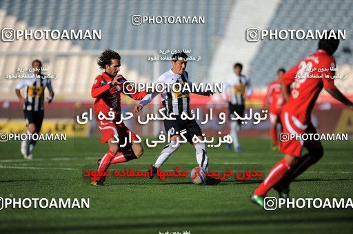 1167648, Tehran, Iran, لیگ برتر فوتبال ایران، Persian Gulf Cup، Week 19، Second Leg، Persepolis 1 v 4 Saba Qom on 2010/12/19 at Azadi Stadium