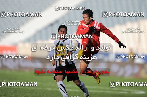 1167684, Tehran, Iran, لیگ برتر فوتبال ایران، Persian Gulf Cup، Week 19، Second Leg، Persepolis 1 v 4 Saba Qom on 2010/12/19 at Azadi Stadium