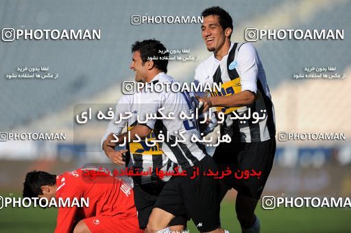 1167668, Tehran, Iran, لیگ برتر فوتبال ایران، Persian Gulf Cup، Week 19، Second Leg، Persepolis 1 v 4 Saba Qom on 2010/12/19 at Azadi Stadium