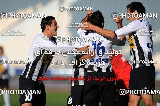 1167643, Tehran, Iran, لیگ برتر فوتبال ایران، Persian Gulf Cup، Week 19، Second Leg، Persepolis 1 v 4 Saba Qom on 2010/12/19 at Azadi Stadium