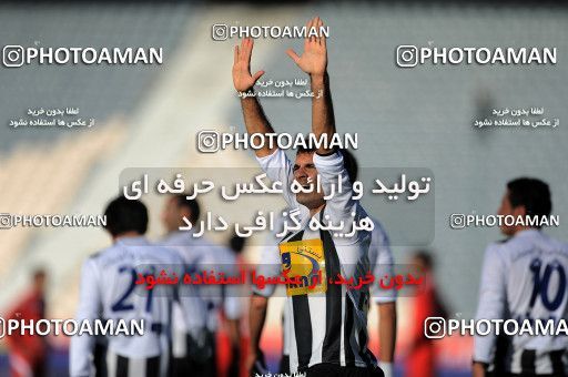 1167671, Tehran, Iran, لیگ برتر فوتبال ایران، Persian Gulf Cup، Week 19، Second Leg، Persepolis 1 v 4 Saba Qom on 2010/12/19 at Azadi Stadium