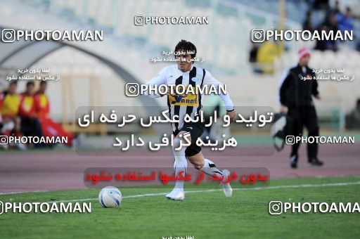 1167610, Tehran, Iran, لیگ برتر فوتبال ایران، Persian Gulf Cup، Week 19، Second Leg، Persepolis 1 v 4 Saba Qom on 2010/12/19 at Azadi Stadium