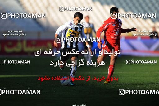 1167712, Tehran, Iran, لیگ برتر فوتبال ایران، Persian Gulf Cup، Week 19، Second Leg، Persepolis 1 v 4 Saba Qom on 2010/12/19 at Azadi Stadium