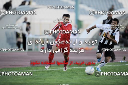 1167682, Tehran, Iran, لیگ برتر فوتبال ایران، Persian Gulf Cup، Week 19، Second Leg، Persepolis 1 v 4 Saba Qom on 2010/12/19 at Azadi Stadium