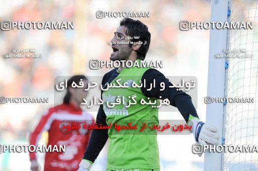 1167608, Tehran, Iran, لیگ برتر فوتبال ایران، Persian Gulf Cup، Week 19، Second Leg، Persepolis 1 v 4 Saba Qom on 2010/12/19 at Azadi Stadium