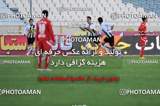 1167658, Tehran, Iran, لیگ برتر فوتبال ایران، Persian Gulf Cup، Week 19، Second Leg، Persepolis 1 v 4 Saba Qom on 2010/12/19 at Azadi Stadium