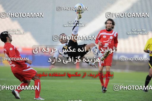 1167696, Tehran, Iran, لیگ برتر فوتبال ایران، Persian Gulf Cup، Week 19، Second Leg، Persepolis 1 v 4 Saba Qom on 2010/12/19 at Azadi Stadium