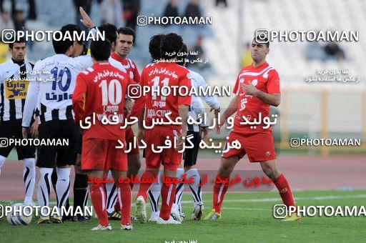 1167550, Tehran, Iran, لیگ برتر فوتبال ایران، Persian Gulf Cup، Week 19، Second Leg، Persepolis 1 v 4 Saba Qom on 2010/12/19 at Azadi Stadium