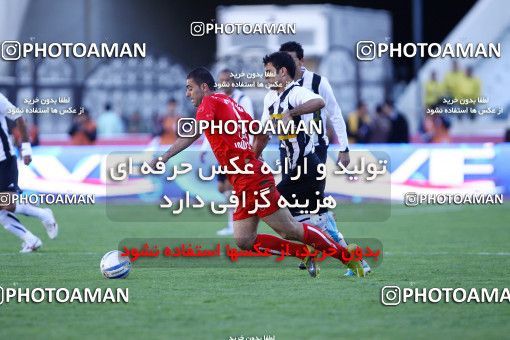 1167543, Tehran, Iran, لیگ برتر فوتبال ایران، Persian Gulf Cup، Week 19، Second Leg، Persepolis 1 v 4 Saba Qom on 2010/12/19 at Azadi Stadium