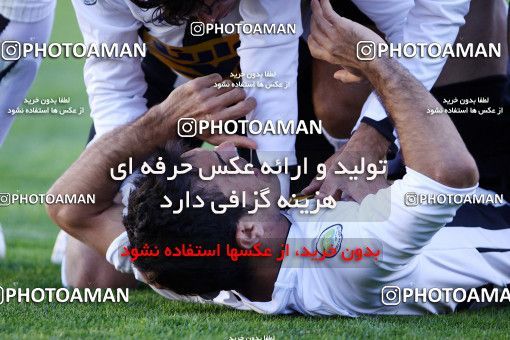 1167526, Tehran, Iran, لیگ برتر فوتبال ایران، Persian Gulf Cup، Week 19، Second Leg، Persepolis 1 v 4 Saba Qom on 2010/12/19 at Azadi Stadium