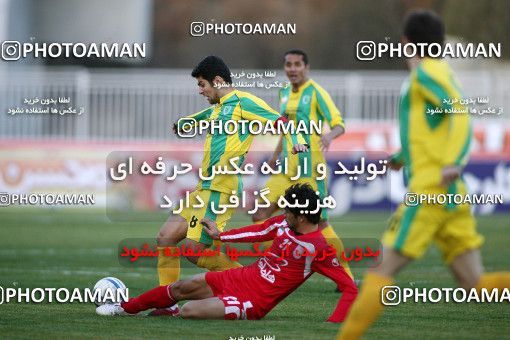 1167934, لیگ برتر فوتبال ایران، Persian Gulf Cup، Week 19، Second Leg، 2010/12/19، Tehran، Takhti Stadium، Rah Ahan 0 - ۱ Tractor Sazi