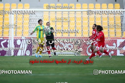 1167969, Tehran, [*parameter:4*], لیگ برتر فوتبال ایران، Persian Gulf Cup، Week 19، Second Leg، Rah Ahan 0 v 1 Tractor Sazi on 2010/12/19 at Takhti Stadium