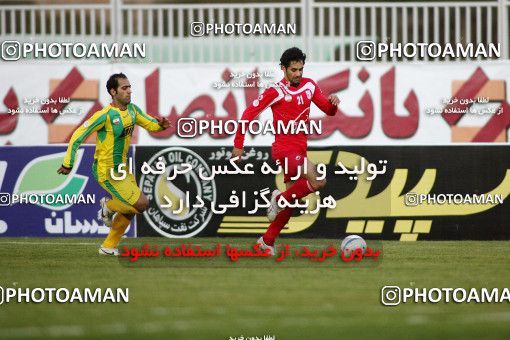 1167804, لیگ برتر فوتبال ایران، Persian Gulf Cup، Week 19، Second Leg، 2010/12/19، Tehran، Takhti Stadium، Rah Ahan 0 - ۱ Tractor Sazi