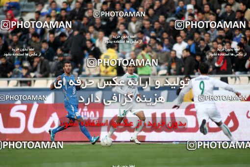 1168166, Tehran, Iran, لیگ برتر فوتبال ایران، Persian Gulf Cup، Week 20، Second Leg، Esteghlal 1 v 2 Zob Ahan Esfahan on 2010/12/23 at Azadi Stadium