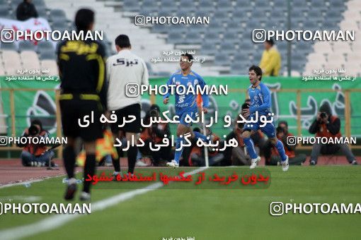 1168126, Tehran, Iran, لیگ برتر فوتبال ایران، Persian Gulf Cup، Week 20، Second Leg، Esteghlal 1 v 2 Zob Ahan Esfahan on 2010/12/23 at Azadi Stadium