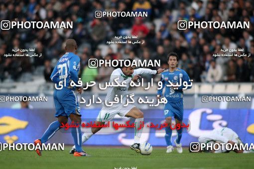1168178, Tehran, Iran, لیگ برتر فوتبال ایران، Persian Gulf Cup، Week 20، Second Leg، Esteghlal 1 v 2 Zob Ahan Esfahan on 2010/12/23 at Azadi Stadium