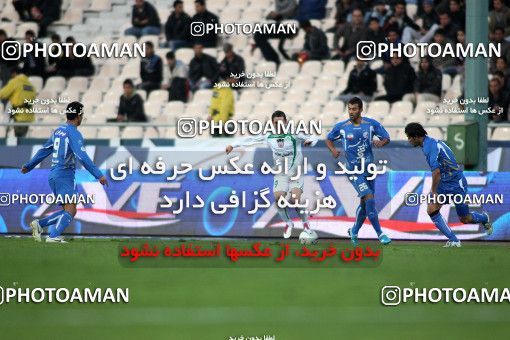1168116, Tehran, Iran, لیگ برتر فوتبال ایران، Persian Gulf Cup، Week 20، Second Leg، Esteghlal 1 v 2 Zob Ahan Esfahan on 2010/12/23 at Azadi Stadium