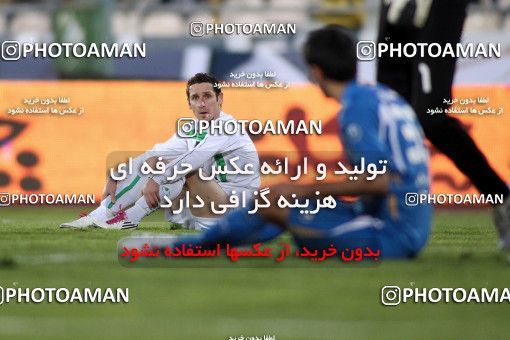 1168159, Tehran, Iran, لیگ برتر فوتبال ایران، Persian Gulf Cup، Week 20، Second Leg، Esteghlal 1 v 2 Zob Ahan Esfahan on 2010/12/23 at Azadi Stadium