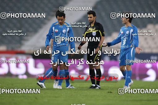 1168136, Tehran, Iran, لیگ برتر فوتبال ایران، Persian Gulf Cup، Week 20، Second Leg، Esteghlal 1 v 2 Zob Ahan Esfahan on 2010/12/23 at Azadi Stadium