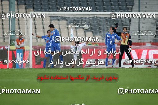 1168050, Tehran, Iran, لیگ برتر فوتبال ایران، Persian Gulf Cup، Week 20، Second Leg، Esteghlal 1 v 2 Zob Ahan Esfahan on 2010/12/23 at Azadi Stadium