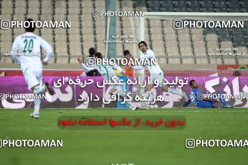 1168088, Tehran, Iran, لیگ برتر فوتبال ایران، Persian Gulf Cup، Week 20، Second Leg، Esteghlal 1 v 2 Zob Ahan Esfahan on 2010/12/23 at Azadi Stadium