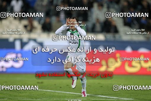 1168306, Tehran, Iran, لیگ برتر فوتبال ایران، Persian Gulf Cup، Week 20، Second Leg، Esteghlal 1 v 2 Zob Ahan Esfahan on 2010/12/23 at Azadi Stadium