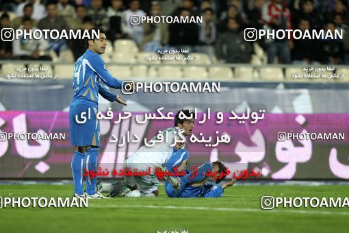 1168302, Tehran, Iran, لیگ برتر فوتبال ایران، Persian Gulf Cup، Week 20، Second Leg، Esteghlal 1 v 2 Zob Ahan Esfahan on 2010/12/23 at Azadi Stadium