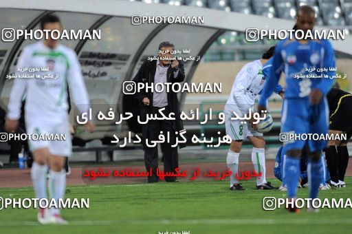 1168682, Tehran, Iran, لیگ برتر فوتبال ایران، Persian Gulf Cup، Week 20، Second Leg، Esteghlal 1 v 2 Zob Ahan Esfahan on 2010/12/23 at Azadi Stadium