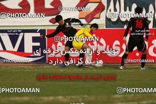 1168947, Tehran, [*parameter:4*], لیگ برتر فوتبال ایران، Persian Gulf Cup، Week 20، Second Leg، Naft Tehran 2 v 2 Steel Azin on 2010/12/23 at Shahid Dastgerdi Stadium