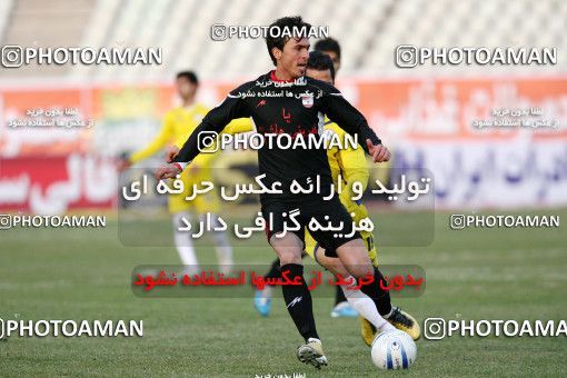 1168769, Tehran, [*parameter:4*], لیگ برتر فوتبال ایران، Persian Gulf Cup، Week 20، Second Leg، Naft Tehran 2 v 2 Steel Azin on 2010/12/23 at Shahid Dastgerdi Stadium