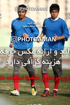 1169848, Tehran, , Steel Azin Football Team Training Session on 2011/01/20 at Shahid Dastgerdi Stadium