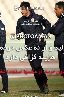 1169845, Tehran, , Steel Azin Football Team Training Session on 2011/01/20 at Shahid Dastgerdi Stadium
