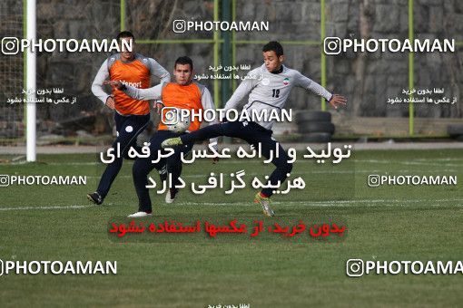 1169921, Tehran, , Persepolis Football Team Training Session on 2011/01/29 at Derafshifar Stadium