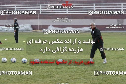 1169932, جلسه تمرینی تیم فوتبال پرسپولیس, 1389/11/09, , تهران, ورزشگاه شهید درفشی فر
