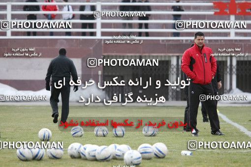 1169901, Tehran, , Persepolis Football Team Training Session on 2011/01/29 at Derafshifar Stadium