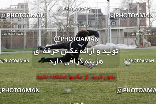 1169943, جلسه تمرینی تیم فوتبال پرسپولیس, 1389/11/09, , تهران, ورزشگاه شهید درفشی فر