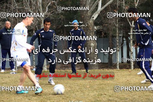 1170501, Tehran, , Esteghlal Football Team Training Session on 2011/02/01 at زمین شماره 2 ورزشگاه آزادی