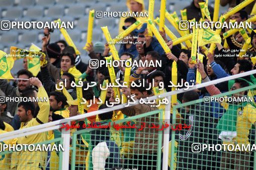 1170706, Tehran, [*parameter:4*], لیگ برتر فوتبال ایران، Persian Gulf Cup، Week 21، Second Leg، Persepolis 2 v 0 Sanat Naft Abadan on 2011/02/05 at Azadi Stadium