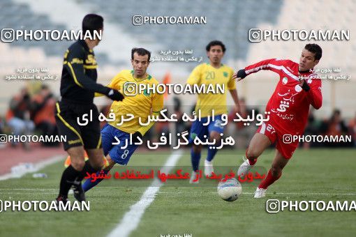 1170757, Tehran, [*parameter:4*], لیگ برتر فوتبال ایران، Persian Gulf Cup، Week 21، Second Leg، Persepolis 2 v 0 Sanat Naft Abadan on 2011/02/05 at Azadi Stadium