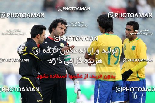 1170927, لیگ برتر فوتبال ایران، Persian Gulf Cup، Week 21، Second Leg، 2011/02/05، Tehran، Azadi Stadium، Persepolis 2 - 0 Sanat Naft Abadan
