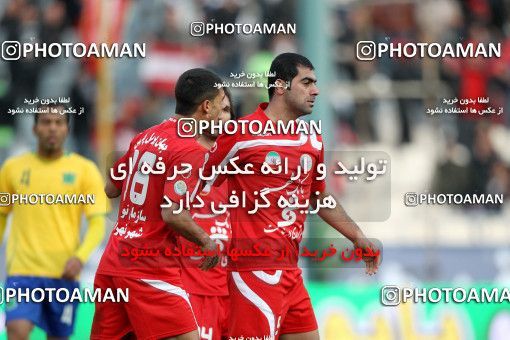 1171047, Tehran, [*parameter:4*], لیگ برتر فوتبال ایران، Persian Gulf Cup، Week 21، Second Leg، Persepolis 2 v 0 Sanat Naft Abadan on 2011/02/05 at Azadi Stadium
