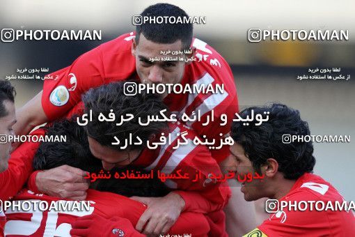 1171017, Tehran, [*parameter:4*], لیگ برتر فوتبال ایران، Persian Gulf Cup، Week 21، Second Leg، Persepolis 2 v 0 Sanat Naft Abadan on 2011/02/05 at Azadi Stadium