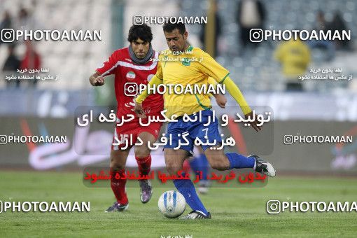 1171033, Tehran, [*parameter:4*], لیگ برتر فوتبال ایران، Persian Gulf Cup، Week 21، Second Leg، Persepolis 2 v 0 Sanat Naft Abadan on 2011/02/05 at Azadi Stadium