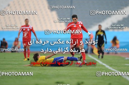 1171344, Tehran, [*parameter:4*], لیگ برتر فوتبال ایران، Persian Gulf Cup، Week 21، Second Leg، Persepolis 2 v 0 Sanat Naft Abadan on 2011/02/05 at Azadi Stadium