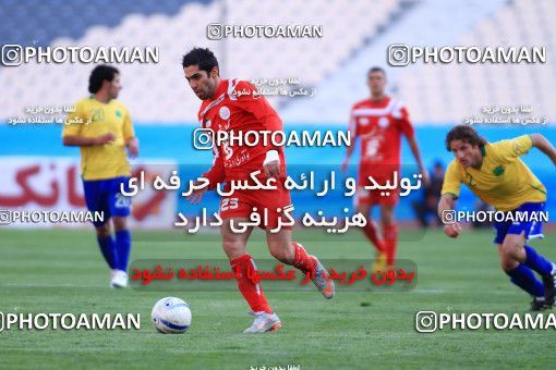 1171448, Tehran, [*parameter:4*], لیگ برتر فوتبال ایران، Persian Gulf Cup، Week 21، Second Leg، Persepolis 2 v 0 Sanat Naft Abadan on 2011/02/05 at Azadi Stadium