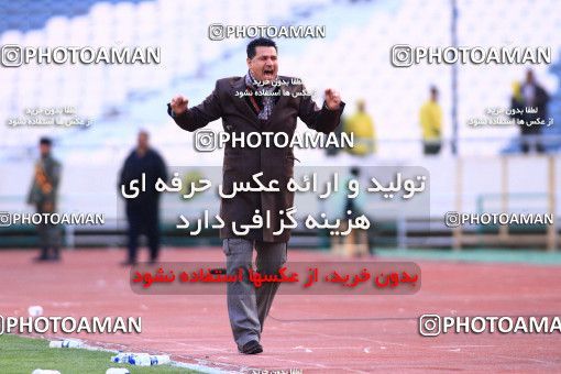 1171480, Tehran, [*parameter:4*], لیگ برتر فوتبال ایران، Persian Gulf Cup، Week 21، Second Leg، Persepolis 2 v 0 Sanat Naft Abadan on 2011/02/05 at Azadi Stadium