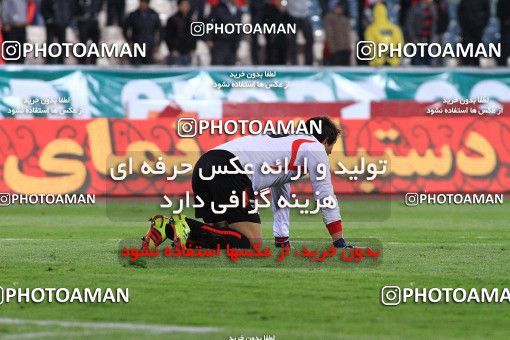 1171486, Tehran, [*parameter:4*], لیگ برتر فوتبال ایران، Persian Gulf Cup، Week 21، Second Leg، Persepolis 2 v 0 Sanat Naft Abadan on 2011/02/05 at Azadi Stadium
